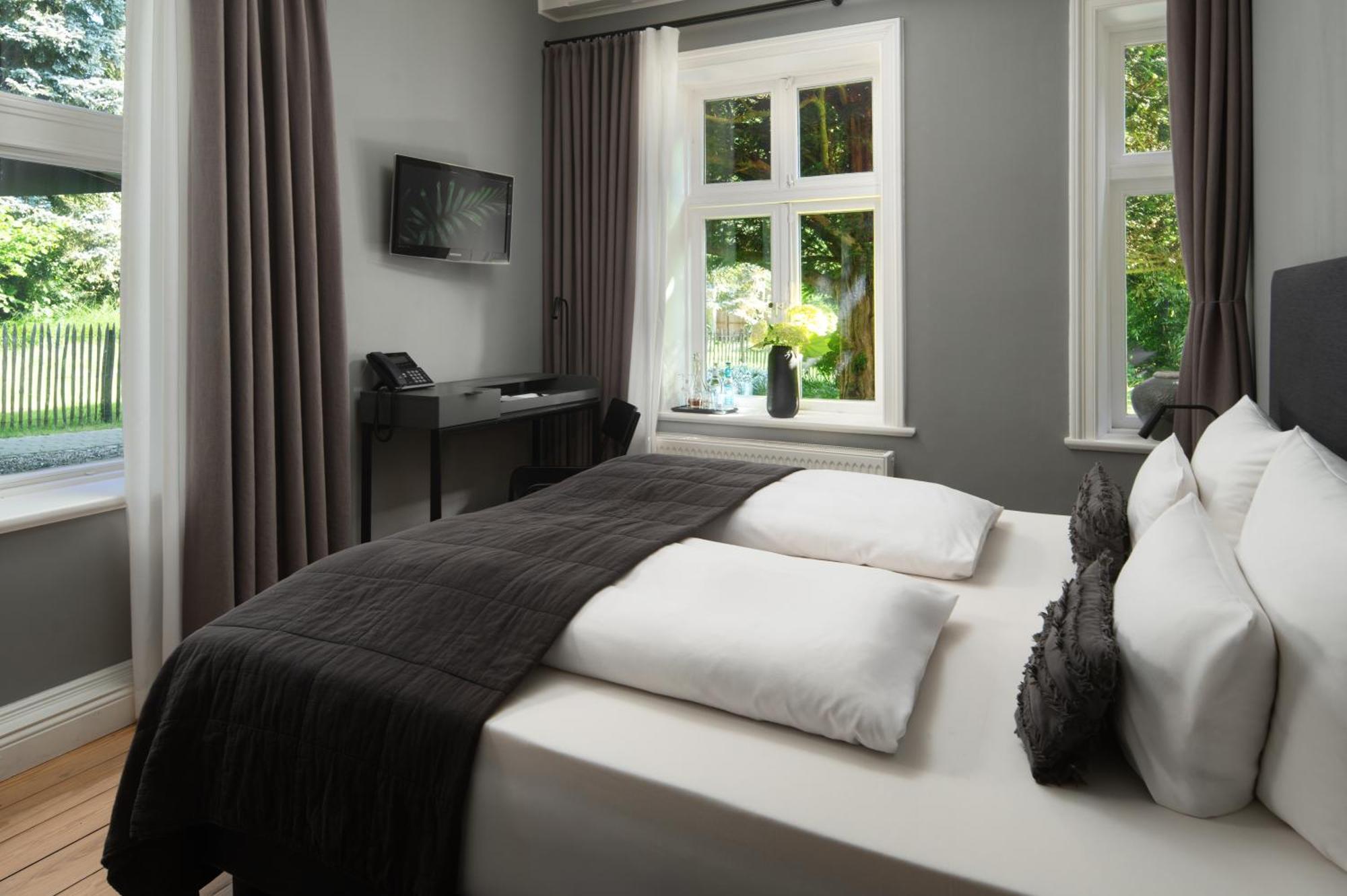 Landhaus Flottbek Boutique Hotel ฮัมบูร์ก ภายนอก รูปภาพ